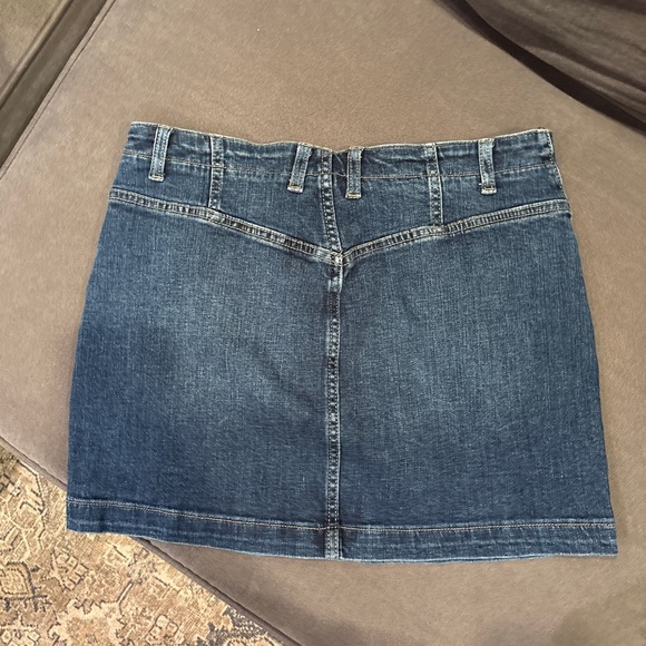 Free People We The Free Worn Rinse Denim Skirt Size 30 - Picture 3 of 4